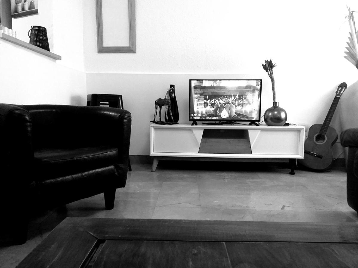 Apartamento Centro Historico Malagaアパートメント エクステリア 写真